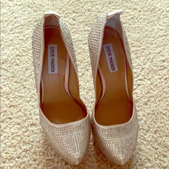 Steve Madden rhinestone studded stilettos - Picture 2 of 3